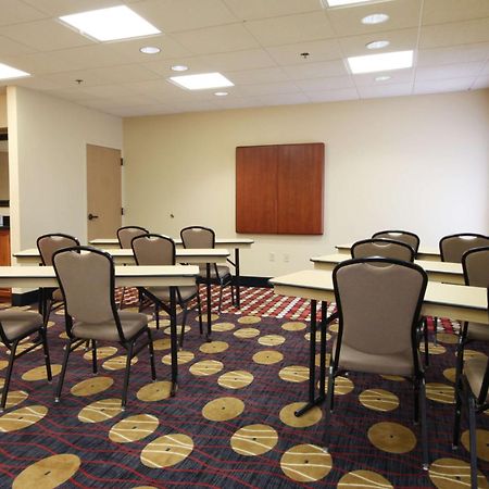 Hampton Inn Champaign/Urbana Экстерьер фото