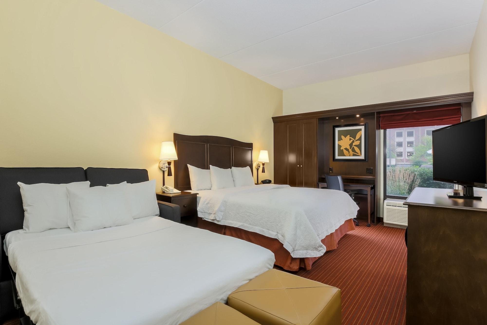 Hampton Inn Champaign/Urbana Экстерьер фото