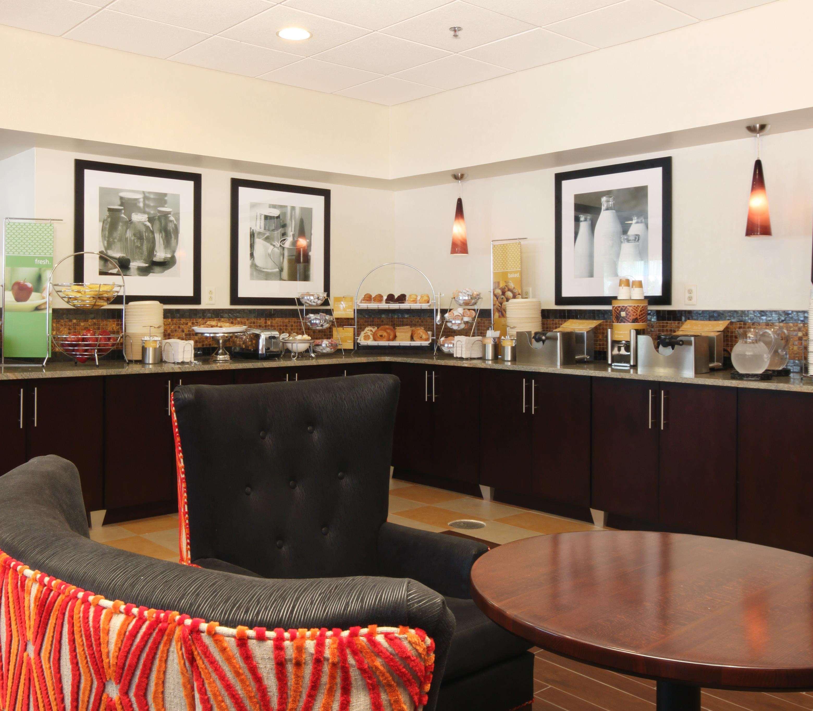 Hampton Inn Champaign/Urbana Экстерьер фото