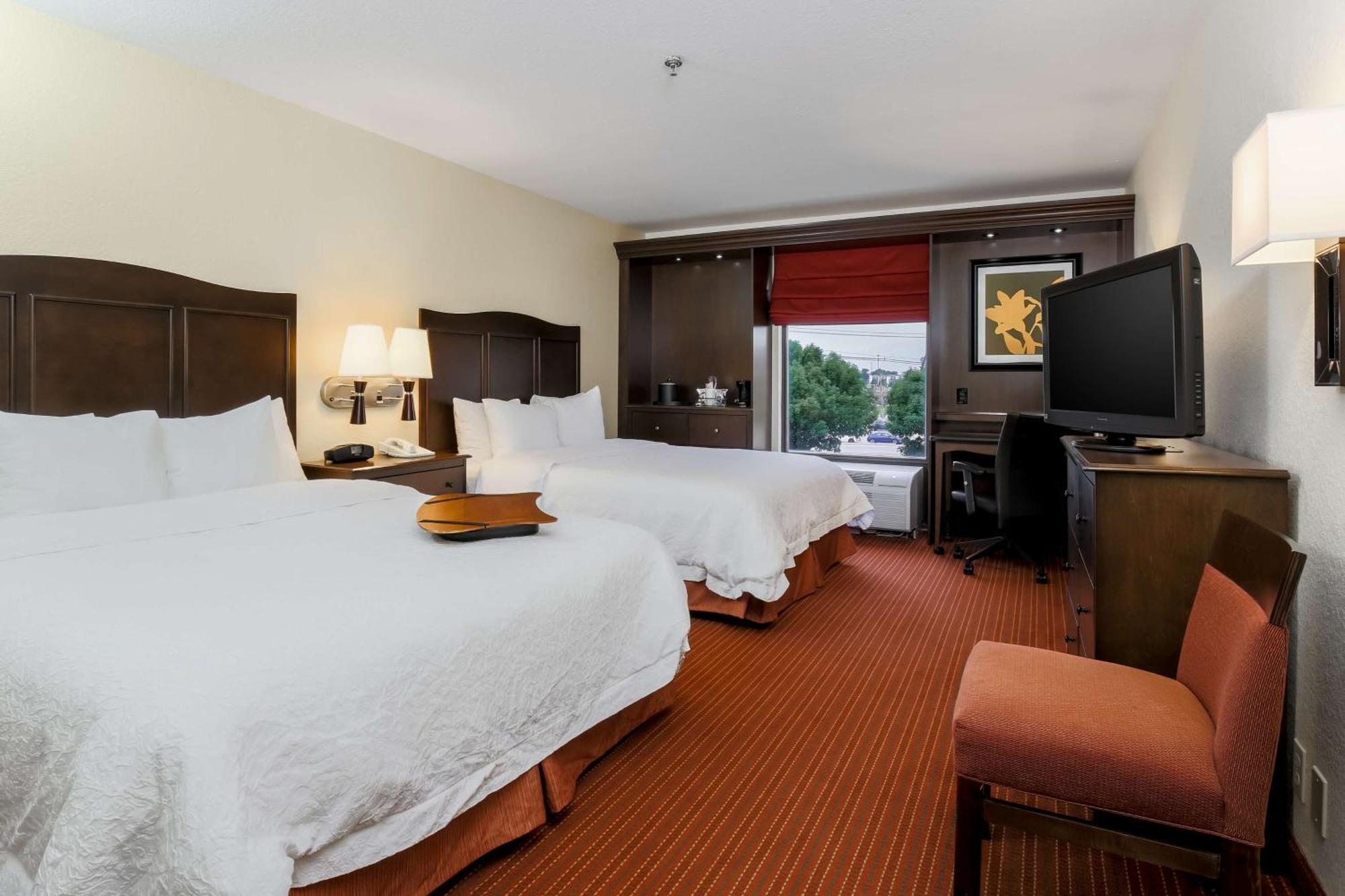 Hampton Inn Champaign/Urbana Экстерьер фото